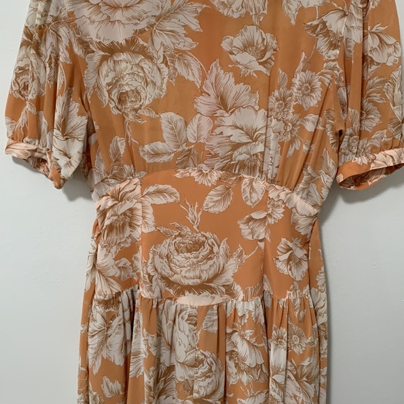 Vintage Peach Floral Dress - Picture 3 of 6